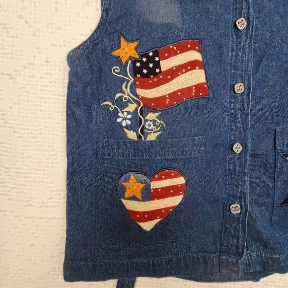 Vintage Take Two Red White and Blue July 4th Button Front Denim Vest Size Medium - Picture 6 of 11